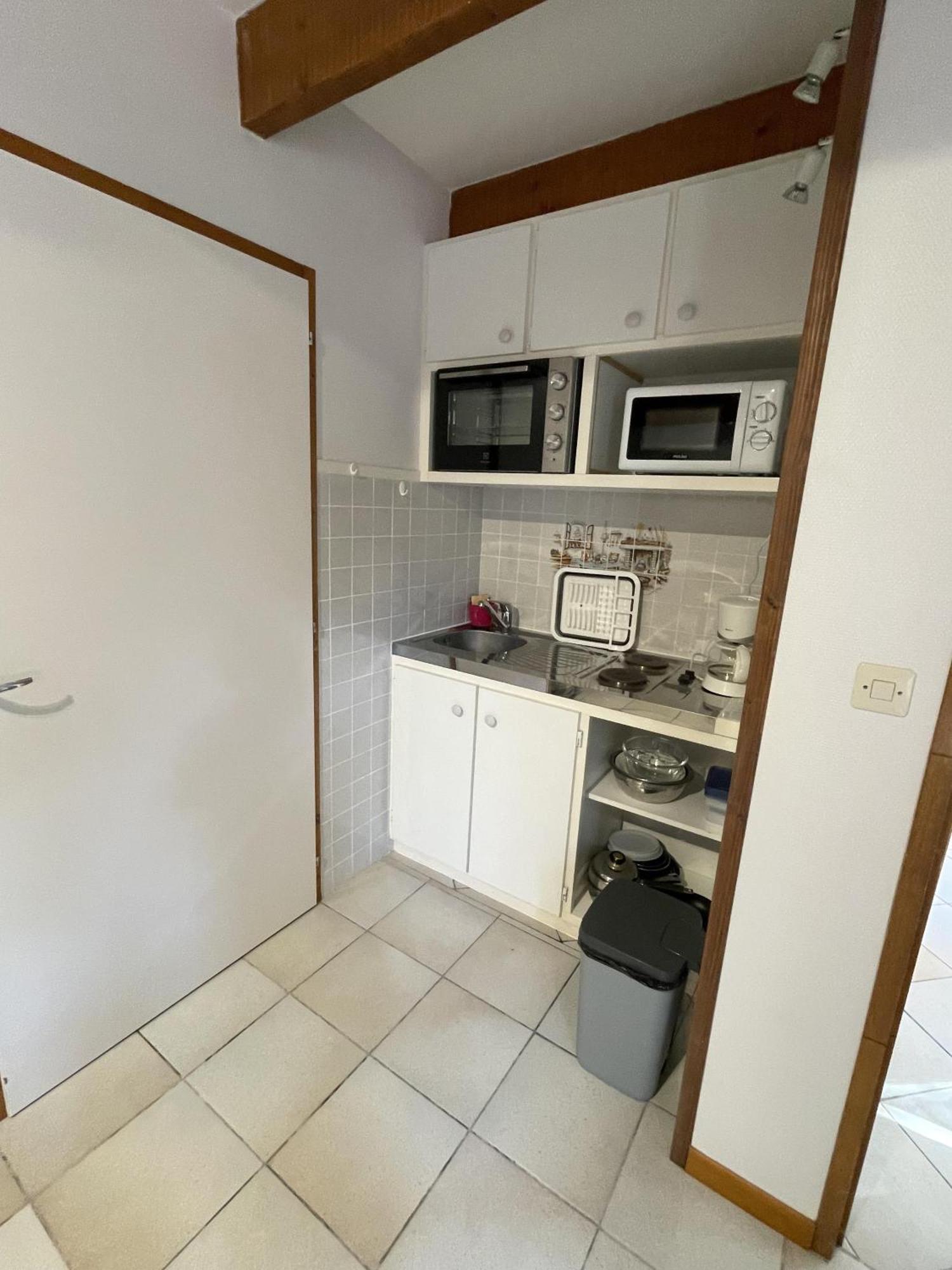 Hotel Les Trois Cedres Saint-Ouen-d'Aunis Pokój zdjęcie